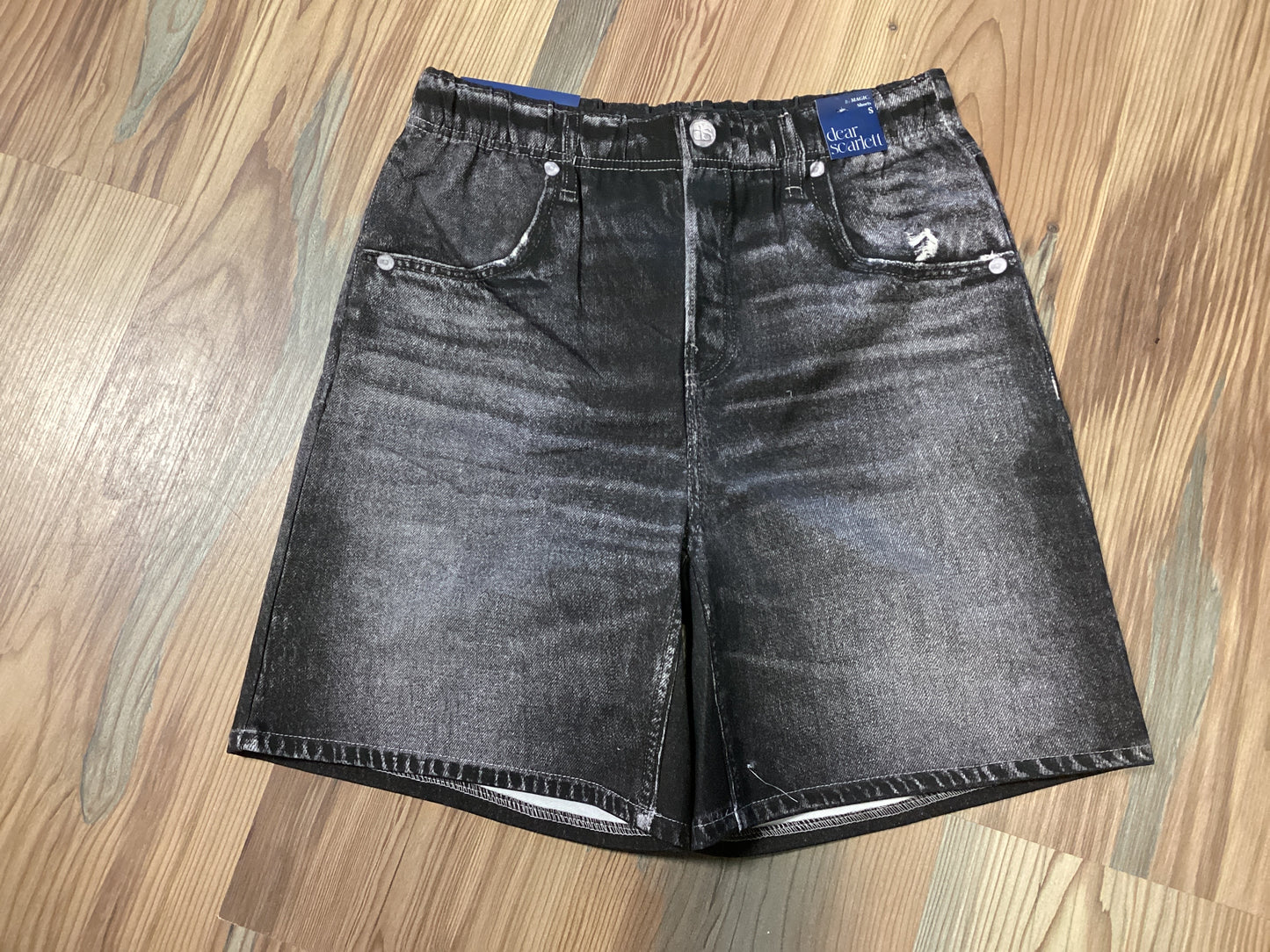 Zenim Charcoal Pull On Shorts