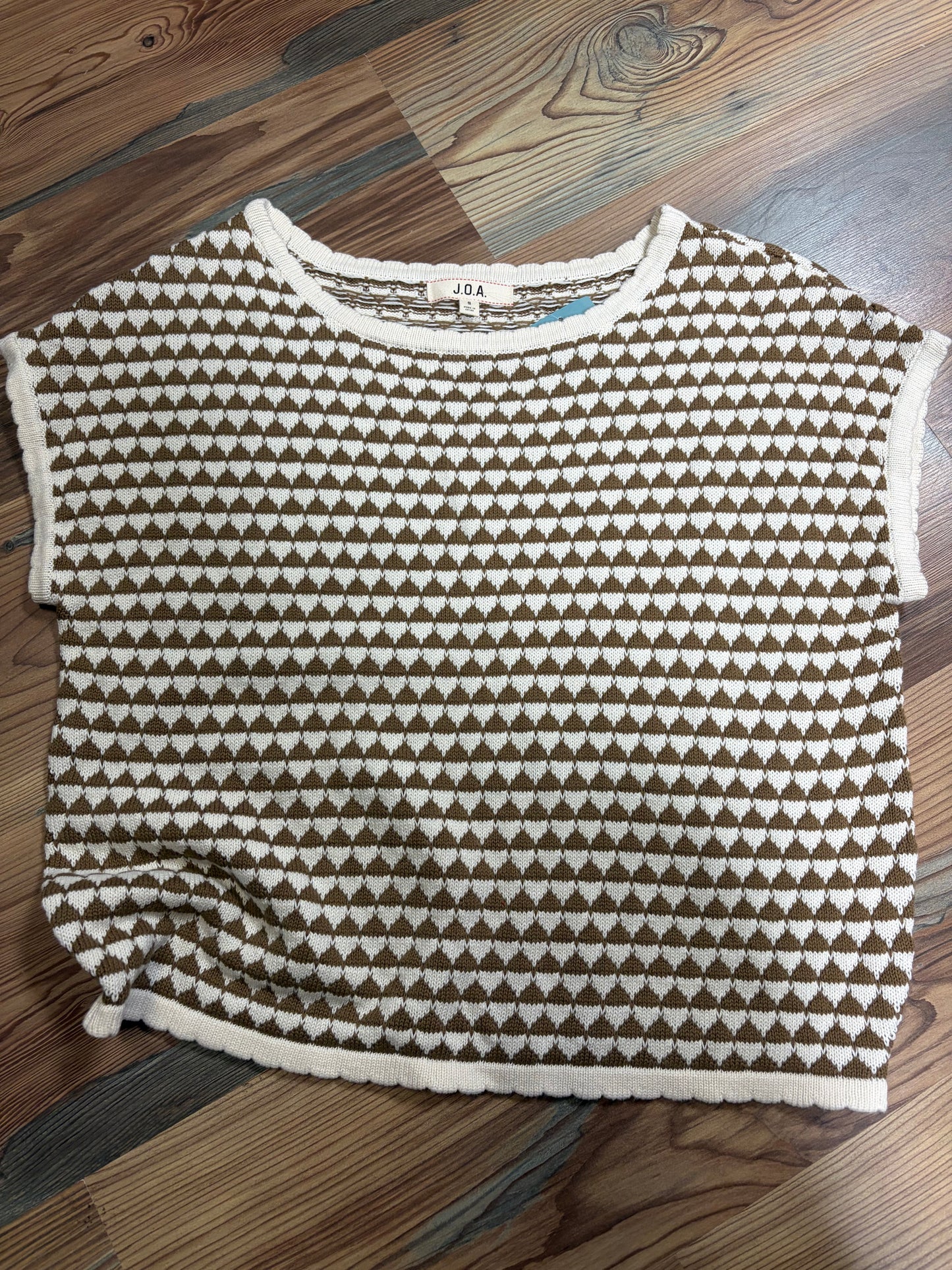 Mocha Cream Geo Boat Neck Short Sleeve