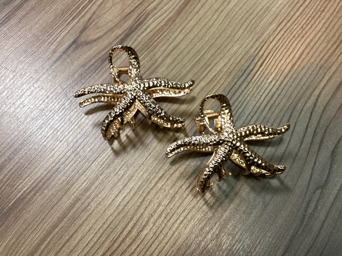Gold Starfish Claw Clip