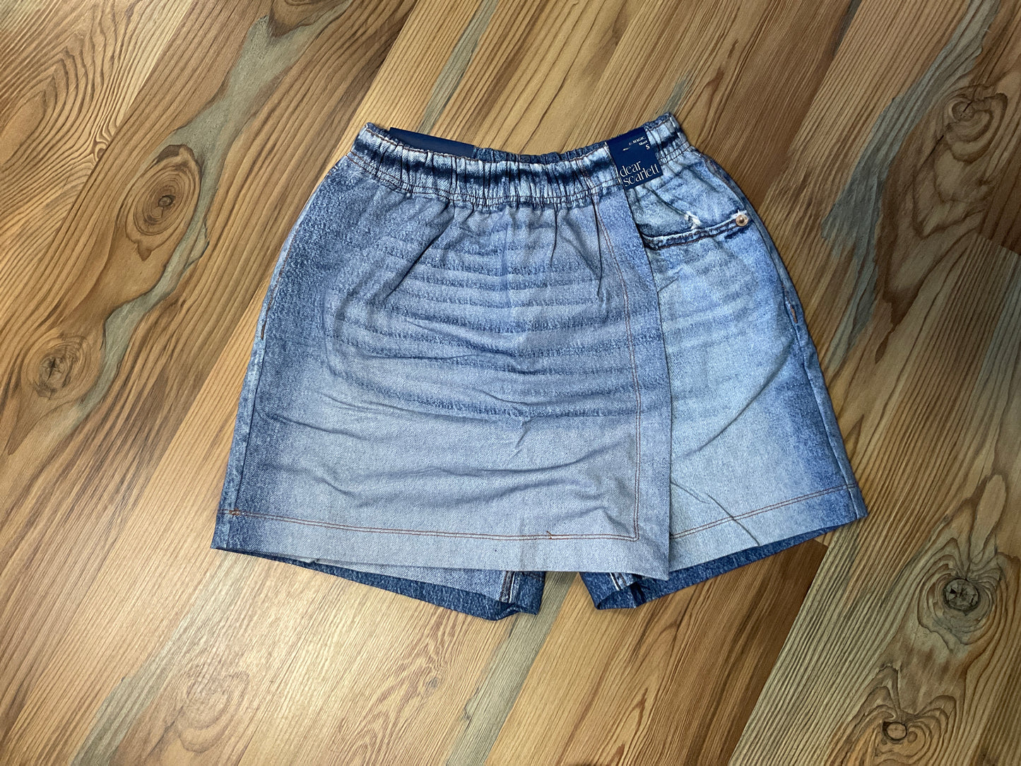 Zenim Dark Pull On Skort