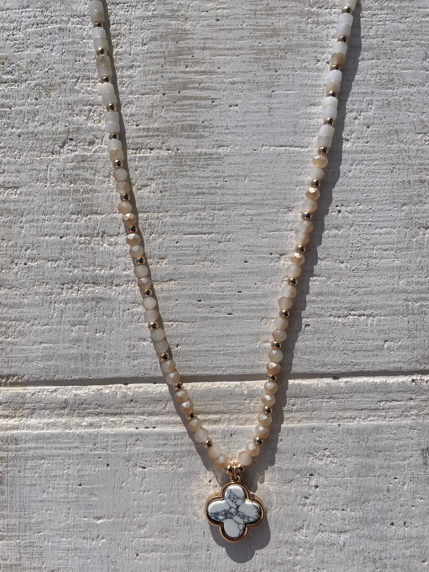 Neutral Stone Clover Necklace