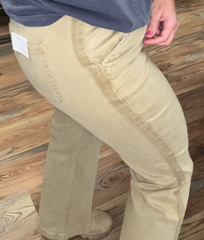 Risen Sand Side Twill Straight High Rise