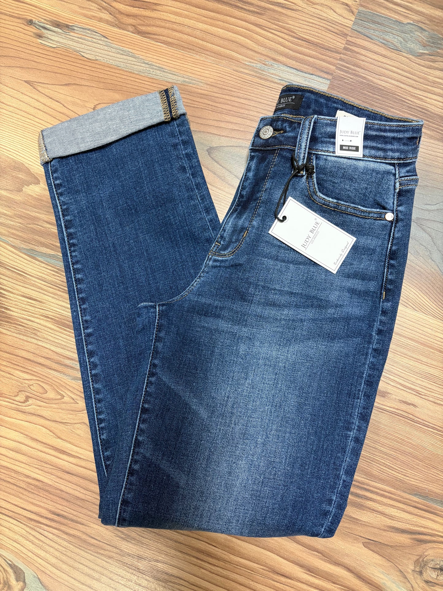 Judy Blue Dark Wash Mid Rise Boyfriend