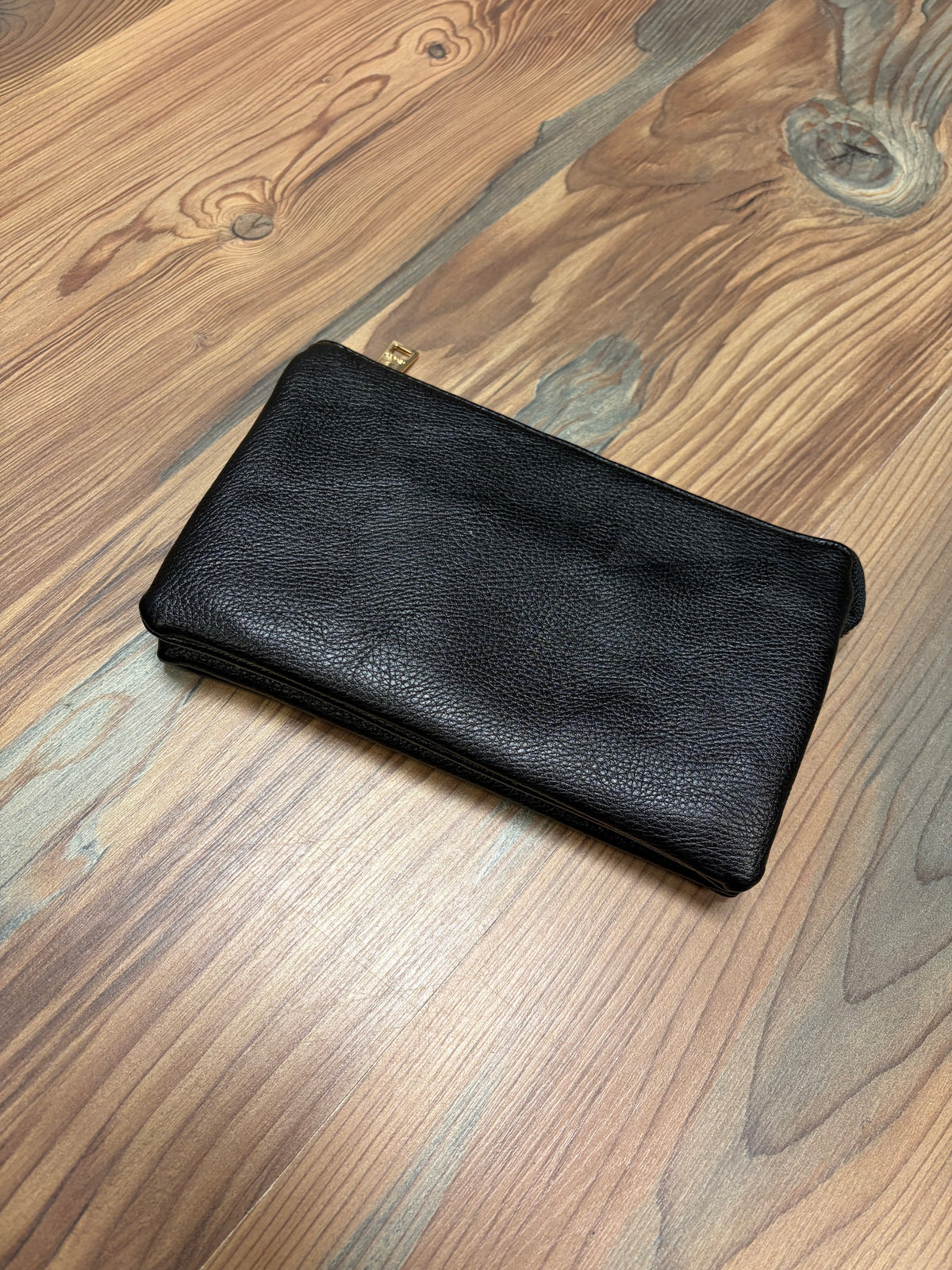 Riley Crossbody Wristlet Bag