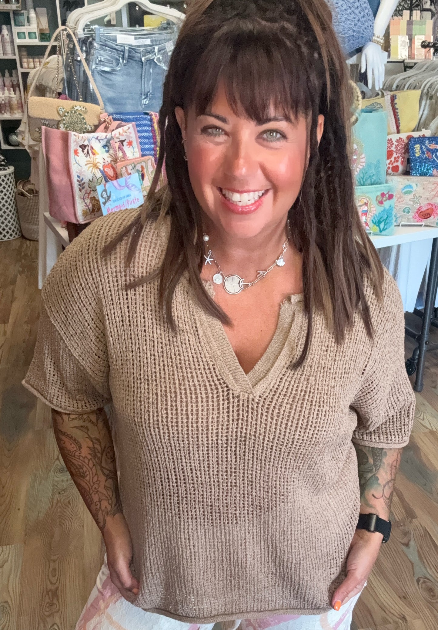 Sandy V Neck Shortsleeve Knit Top