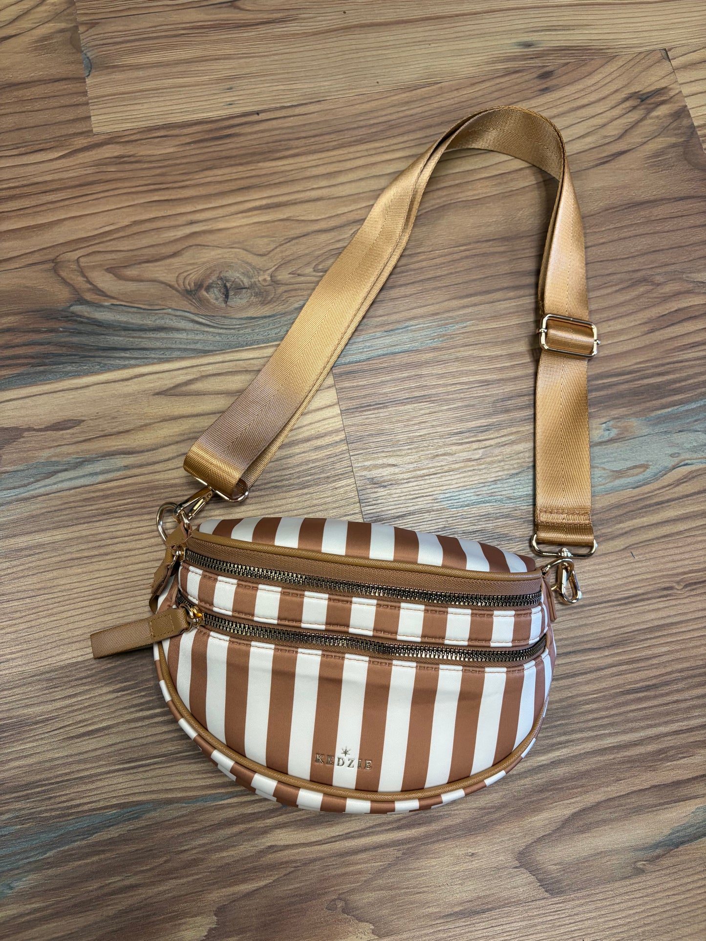 Kedzie Amalfi Sling