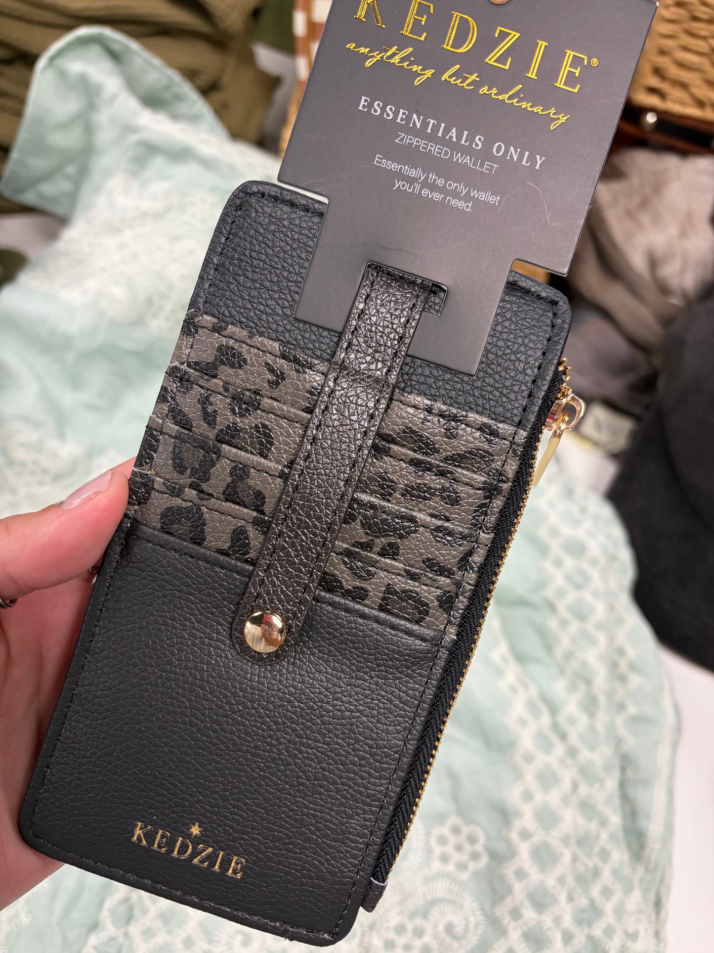 Kedzie Essential Card Wallet