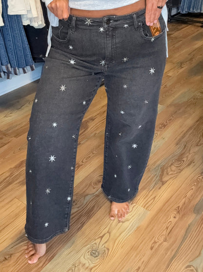 Risen Slouch Embroidered Barrel Jeans