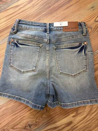 Judy Blue Vintage V Front Shorts