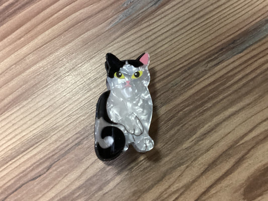 White Cat Claw Clip