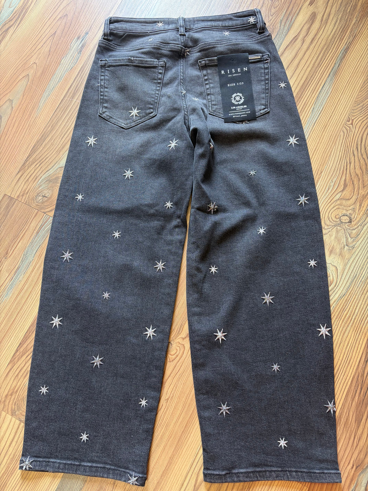 Risen Slouch Embroidered Barrel Jeans