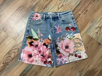Risen Bermuda Painted Shorts