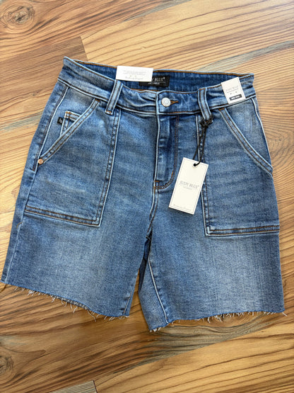 Judy Blue Mid Rise Bermuda