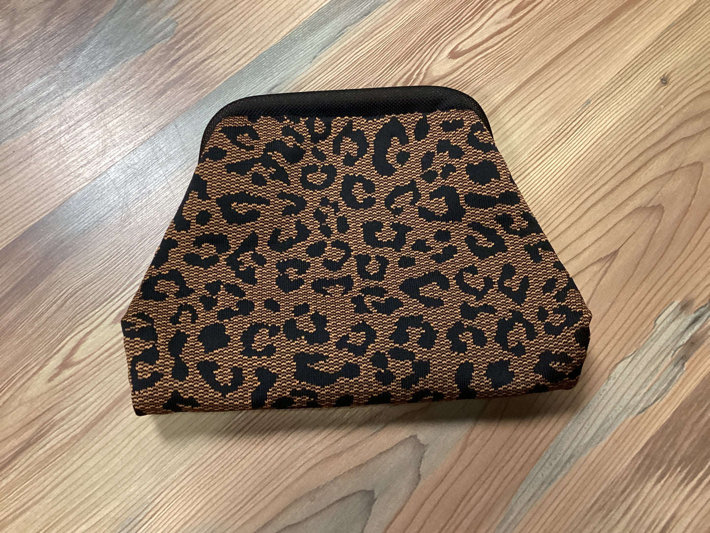 Leopard Knit Clutch
