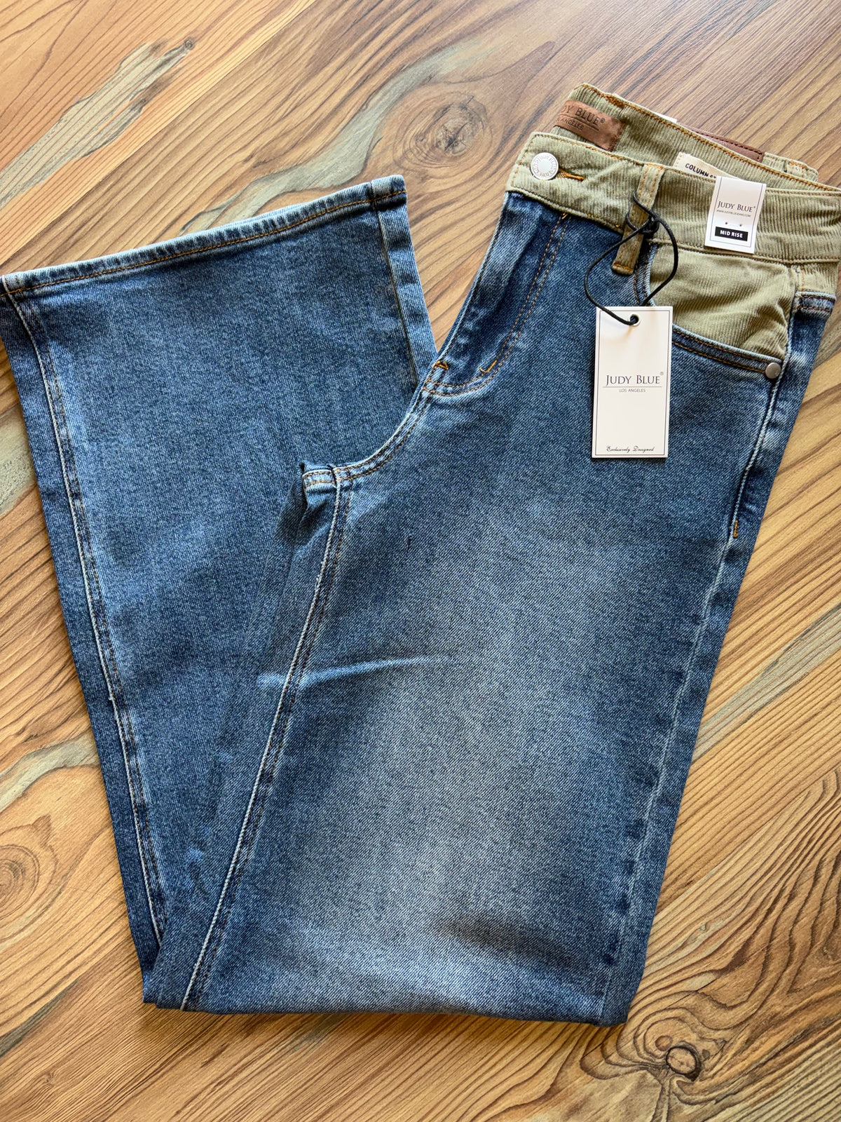Judy Blue Corded Mid Rise Straight