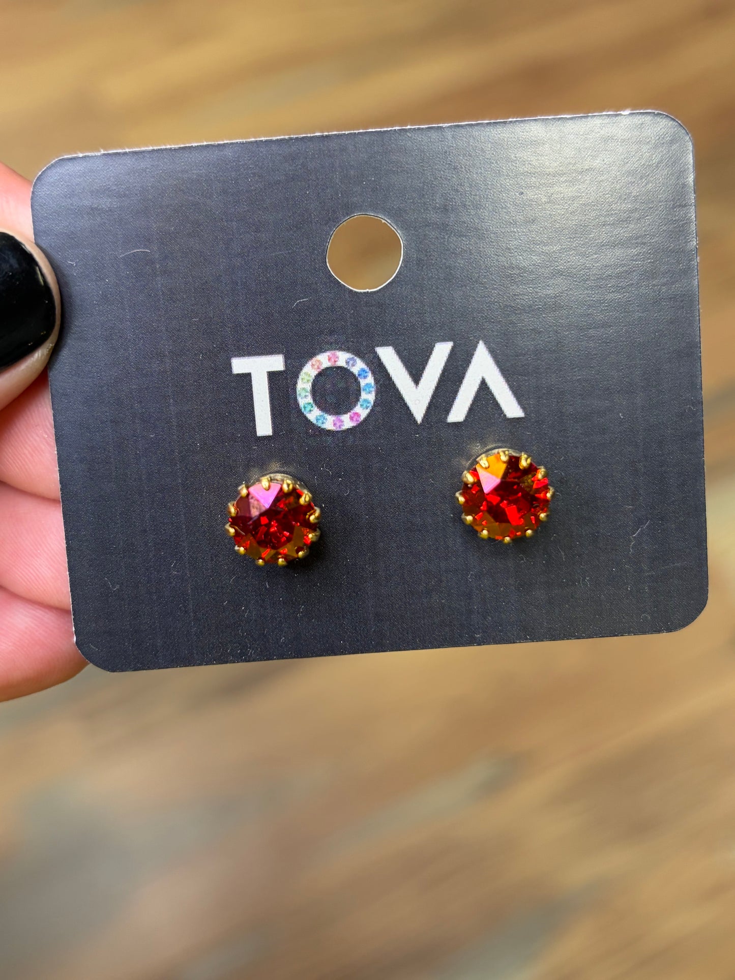 Tova Chrisley Scarlet Stud