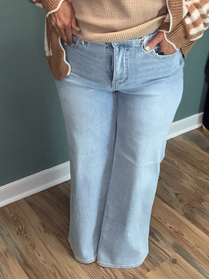 Judy Blue Retro Wide Curve Jeans