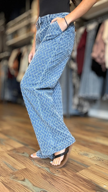Risen High Waist Textured Jeans