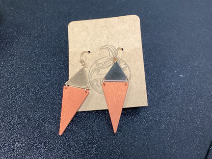 Double Triangular Dangle