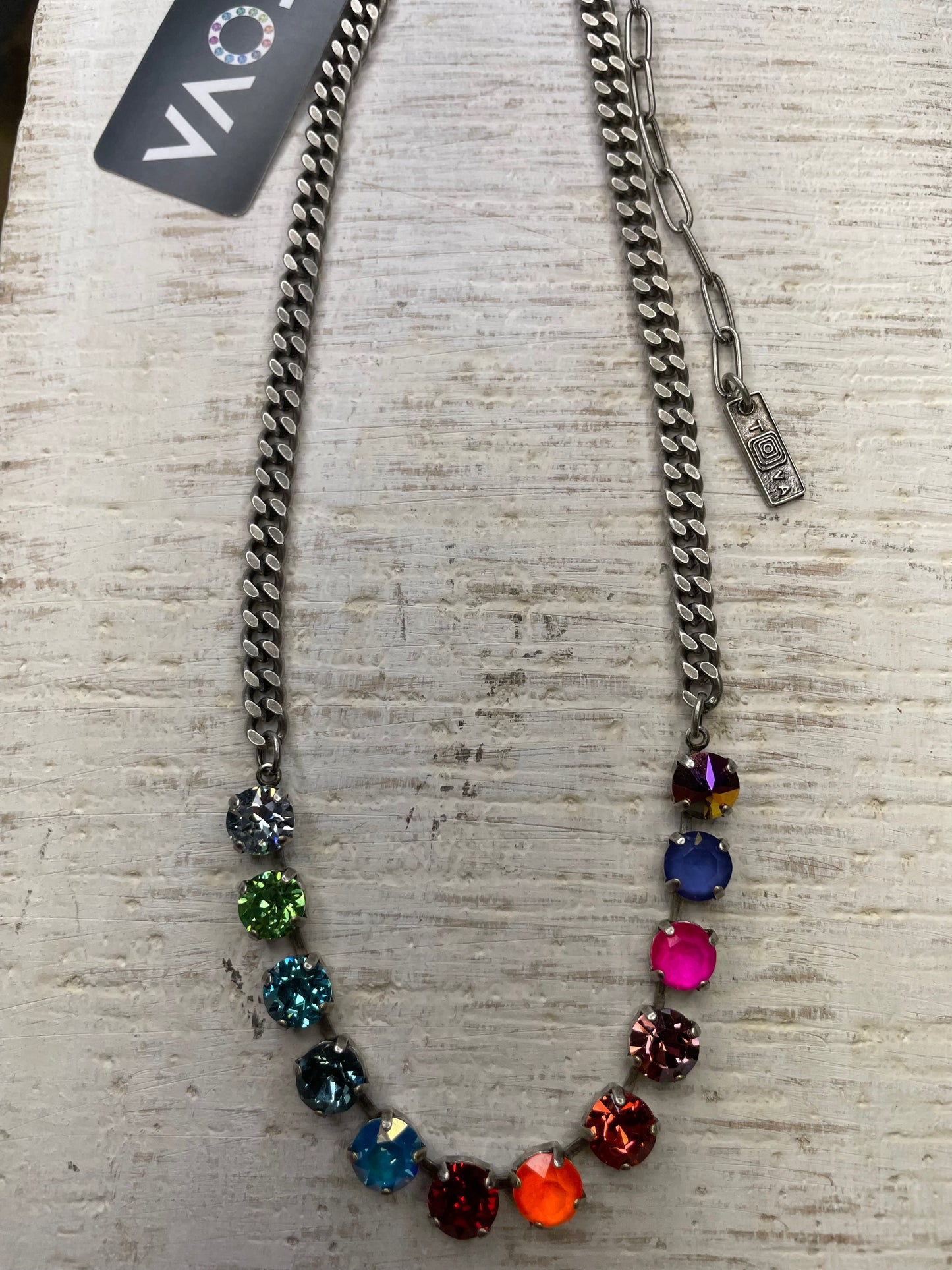 Tova Mini Oakland Necklace Watermelon Rainbow