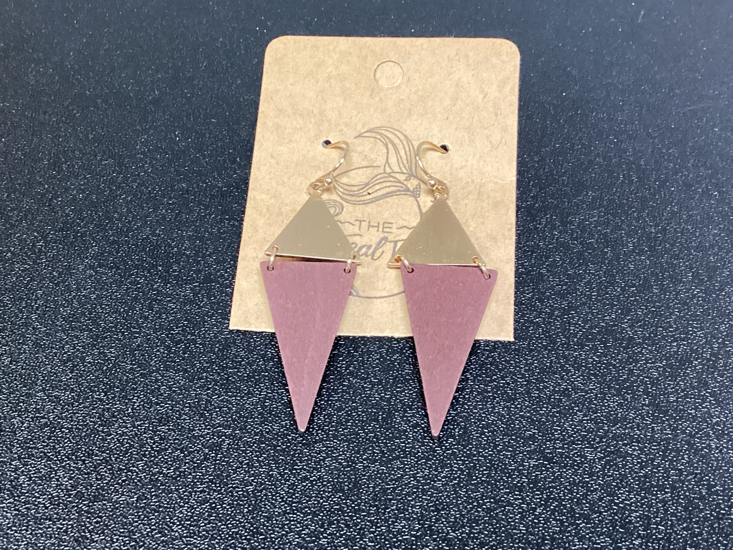 Double Triangular Dangle