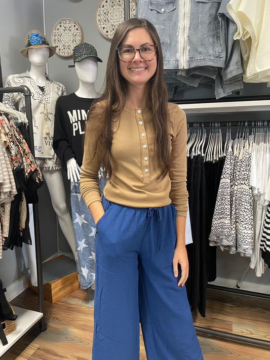 Camel Confetti Henley