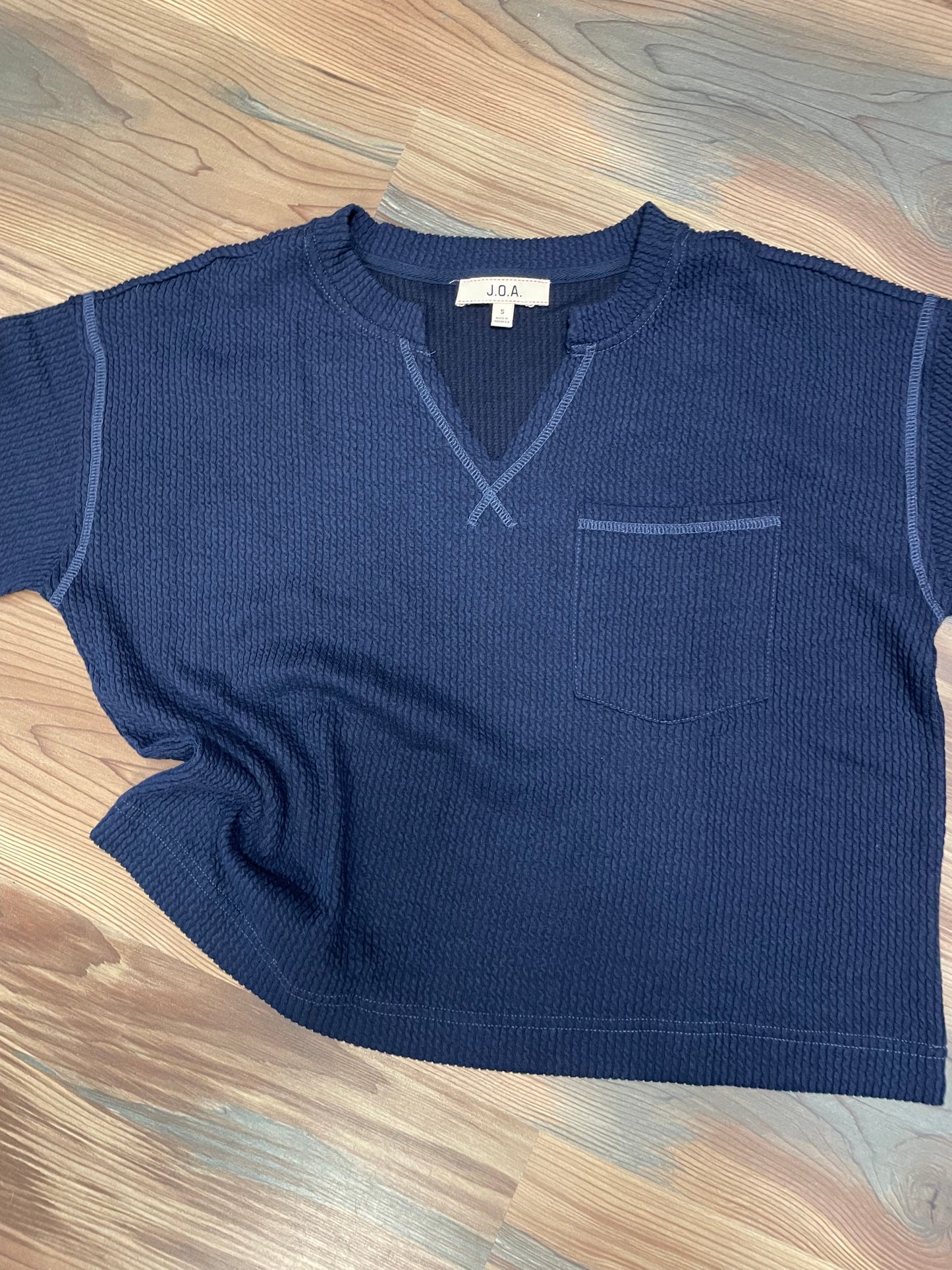 Navy Ribbed V Neck